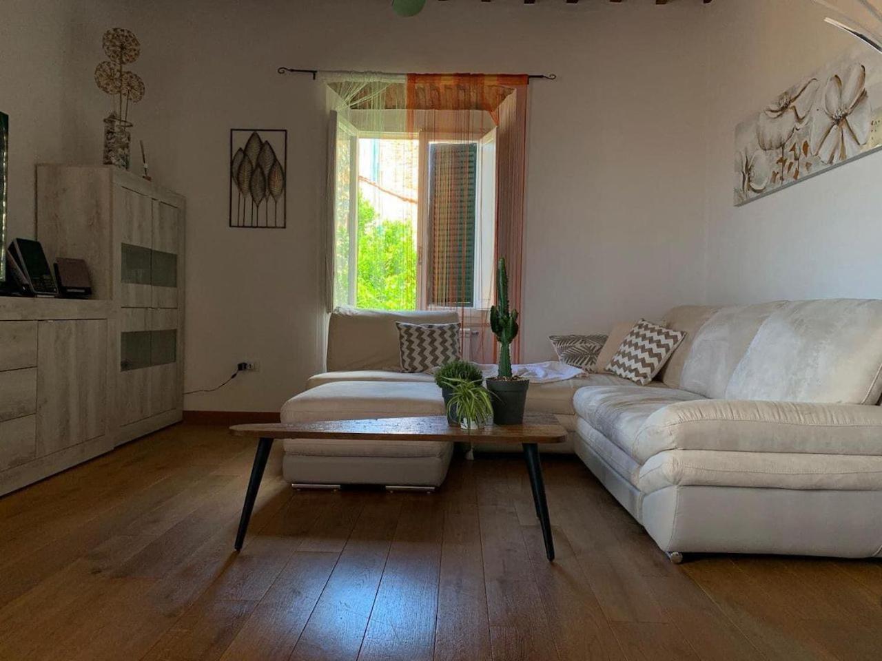 The 4 Senses Experience Villa Suvereto Luaran gambar